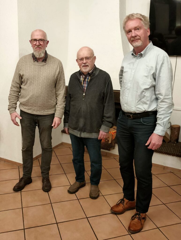 Neuer Vorstand 
von links
Thomas Hahne (Schatzmeister), Olaf Jacobsen (2. Vorsitzender), Michael Schneemann (1. Vorsitzender)